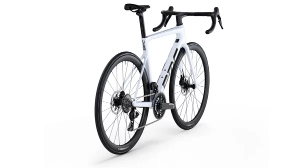 TEAMMACHINE SLR ONE – Image 3